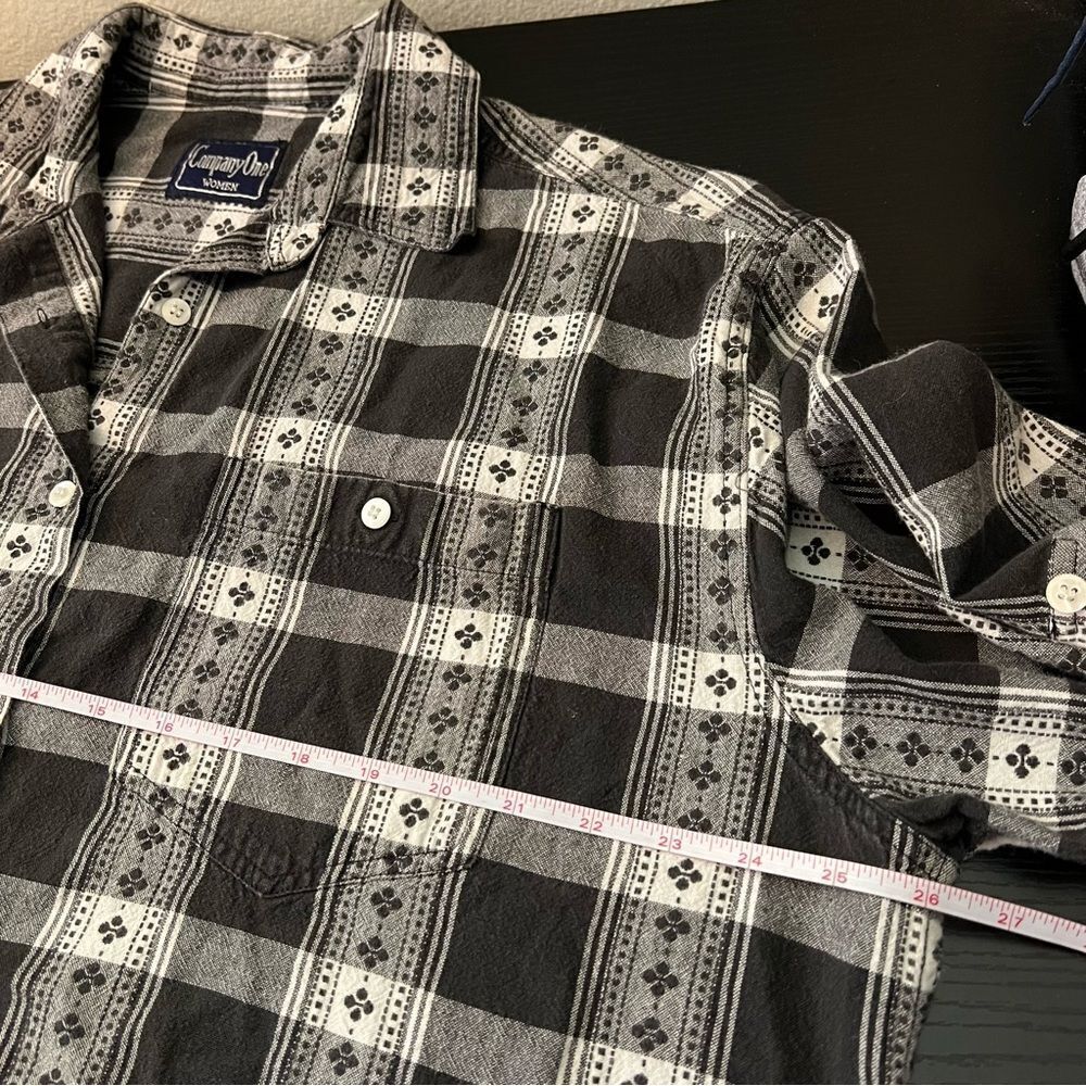 Company One 90's Vintage Gray White Plaid Button Down Shirt XL Cabincore - Picture 9 of 10